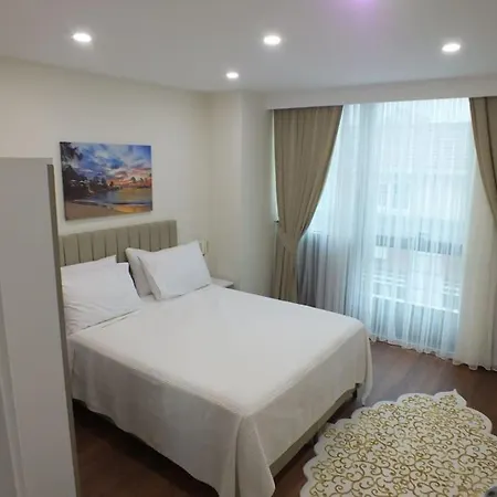 Cozy Flat With Terrace & Sea View * Istanbul
